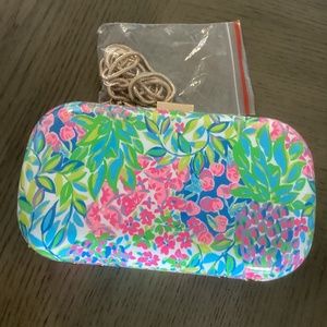 Lilly pulitizer clutch